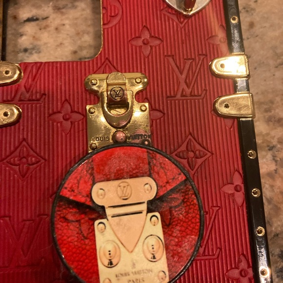 iPhone 11 Pro Max Case - Picture 4 of 4